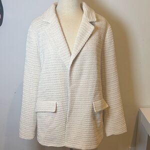 Skies are Blue Curvy Cream Blazer Size 1x New with Tags